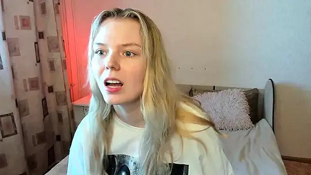 Try our streaming cams variety and talk on a personal level with our adorable girls streamers, showing off their bountiful shapes and dildos.