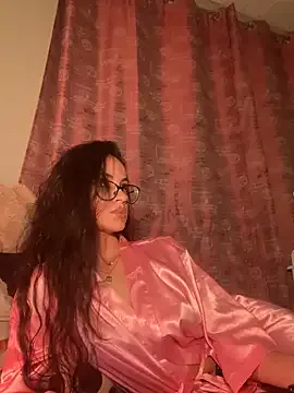 VivianaNoire from StripChat is Freechat