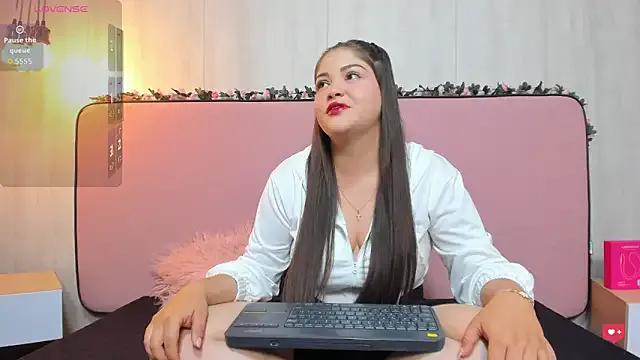Try our streaming cams variety and talk on a personal level with our adorable girls streamers, showing off their bountiful shapes and dildos.