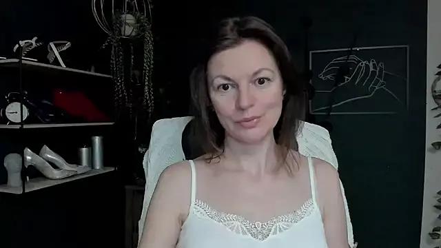VivianWILD from StripChat