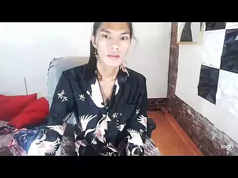 vividly_lili from StripChat is Freechat