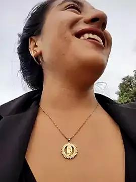 Viviene_Price from StripChat is Freechat