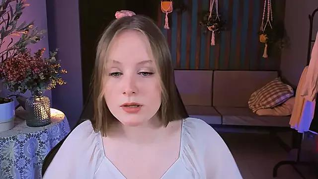 VivienLeeigh from StripChat