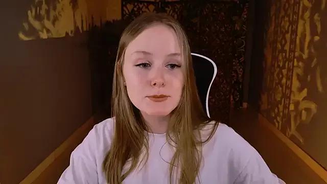 VivienLeeigh from StripChat