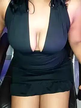 Viviennemoon_tlgu from StripChat