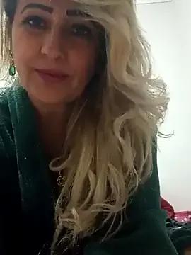 vivifernades from StripChat is Freechat