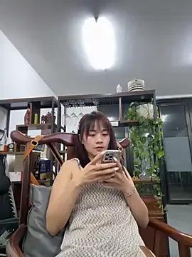 vivit-baby from StripChat