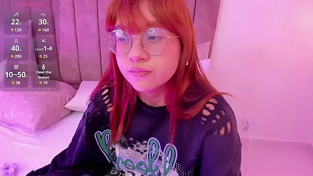 vix_pristine from StripChat is Freechat