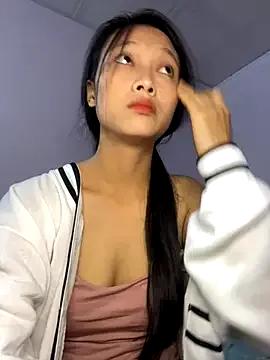 Vyvy777 from StripChat