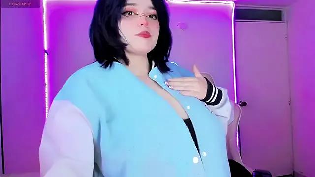 waifumochi_chan from StripChat is Freechat