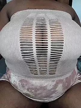 wamie12 from StripChat is Freechat