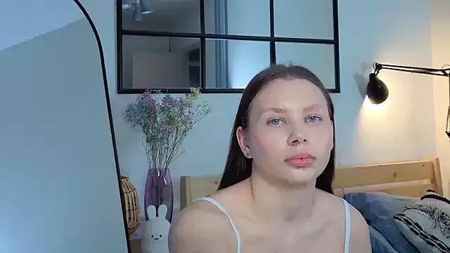 Try our streaming cams variety and talk on a personal level with our adorable girls streamers, showing off their bountiful shapes and dildos.
