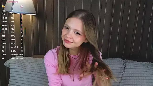WeiSusi from StripChat is Freechat