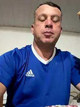 wellingtonmds from StripChat is Freechat