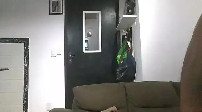 WellingtonPiettroRio from StripChat