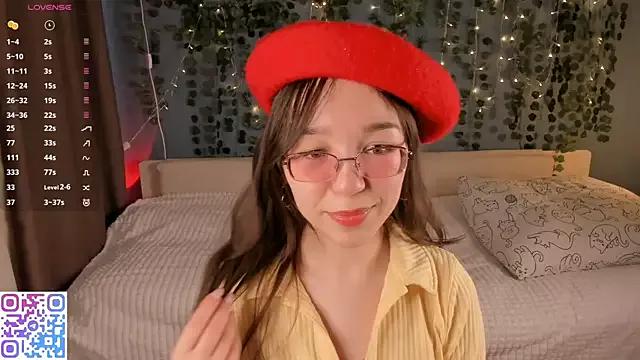 Wenderi from StripChat is Freechat
