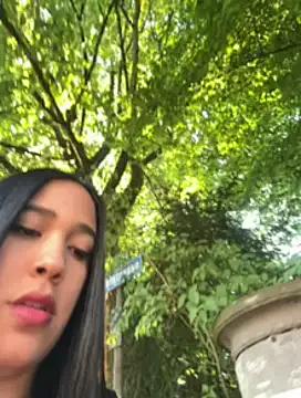 WHAAATTTTTTTTTT from StripChat