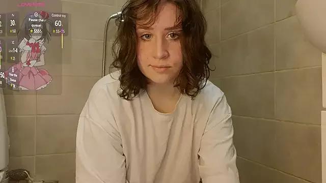 whatamarrie from StripChat is Freechat