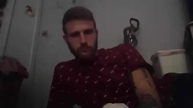 whateveryoudesire16 from StripChat is Freechat