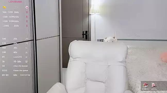 Try our streaming cams variety and talk on a personal level with our adorable girls streamers, showing off their bountiful shapes and dildos.