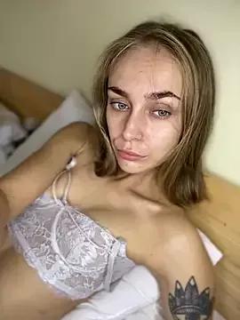 White_mistress from StripChat is Freechat