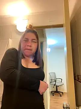 WhiteWomen from StripChat is Freechat