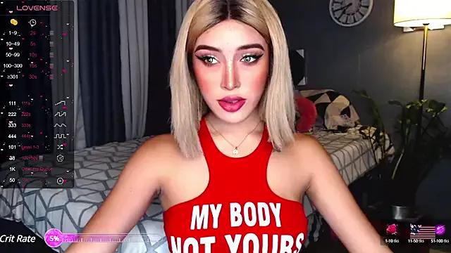 wiggle_nibble from StripChat