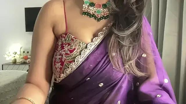 Wild_Fantasy_7 from StripChat