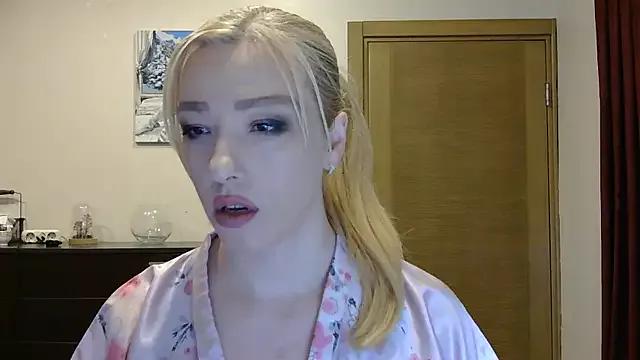 Wild_Silk_Desire from StripChat is Freechat