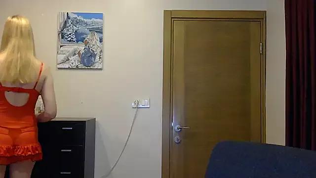 Wild_Silk_Desire from StripChat is Freechat