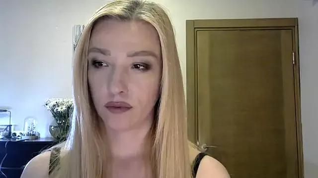 Wild_Silk_Desire from StripChat is Freechat