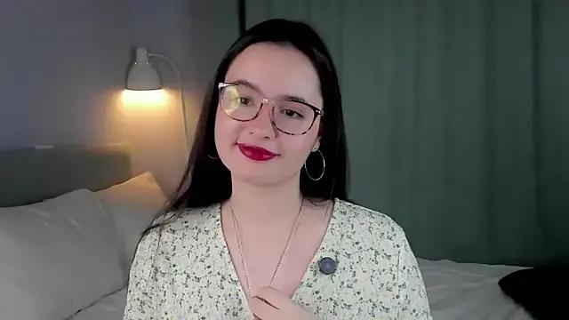 WildaBisom from StripChat is Freechat