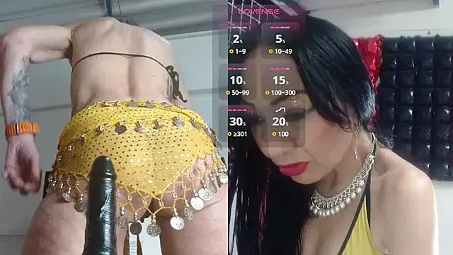 wildblackhair_1 from StripChat is Freechat