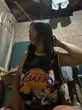 wildpinay22 from StripChat is Freechat
