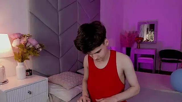Willie_Miler from StripChat is Freechat