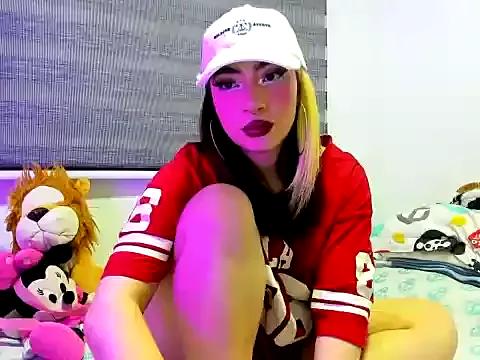 Try our streaming cams variety and talk on a personal level with our adorable girls streamers, showing off their bountiful shapes and dildos.