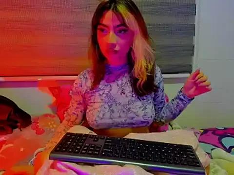 Willow_Rosse from StripChat is Freechat