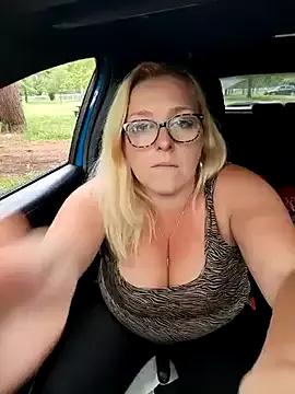 winniess40 from StripChat