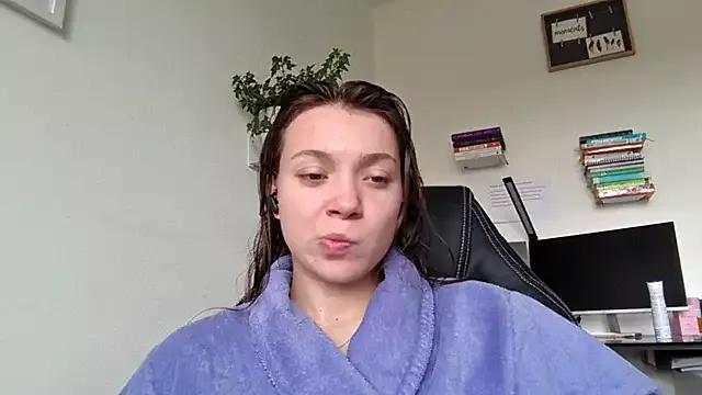 WonderAngela from StripChat is Freechat