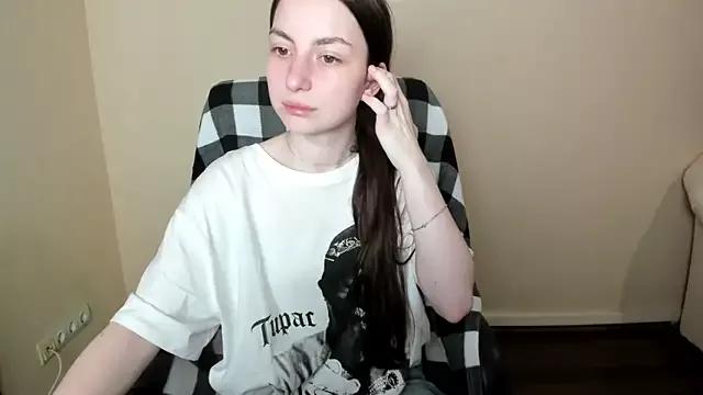 WoowSara from StripChat