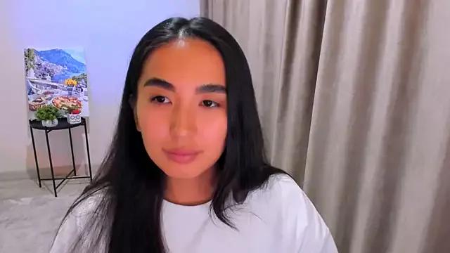 worldofkim from StripChat is Freechat