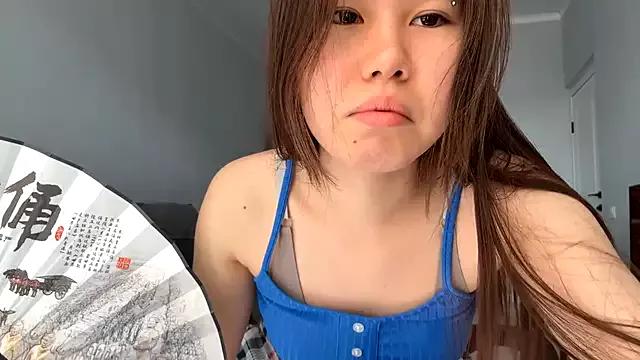 Wow_Akemi from StripChat