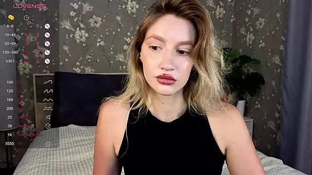 Try our streaming cams variety and talk on a personal level with our adorable girls streamers, showing off their bountiful shapes and dildos.