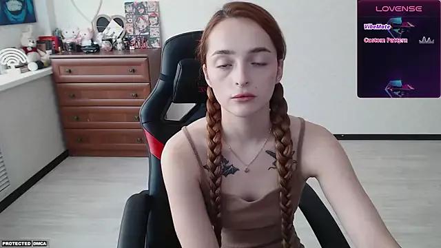 Try our streaming cams variety and talk on a personal level with our adorable girls streamers, showing off their bountiful shapes and dildos.
