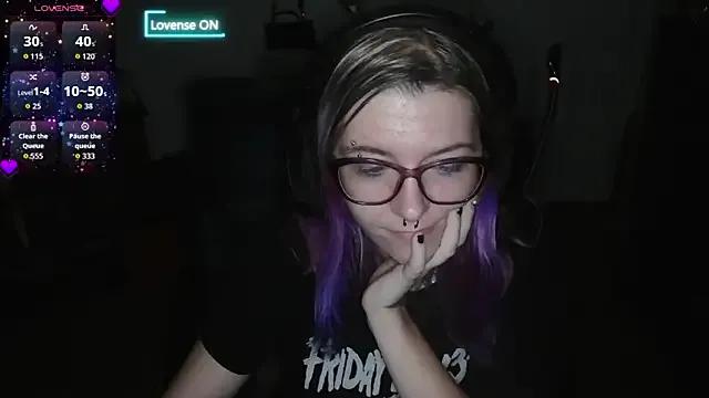 Try our streaming cams variety and talk on a personal level with our adorable girls streamers, showing off their bountiful shapes and dildos.