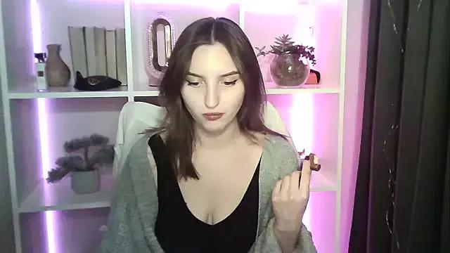 X_Alisa from StripChat is Freechat