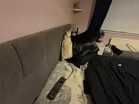XCherryyXy from StripChat is Freechat