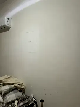 xiiuuff18 on StripChat 