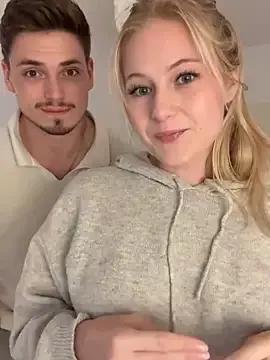 xlinababe from StripChat is Freechat