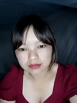 XoiXoi232 from StripChat